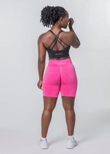 KYLIE Short sans couture à froufrous