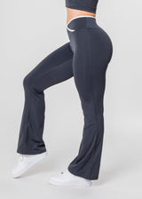DYNAMIC Flared V-Waist Leggings