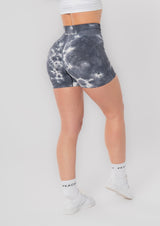 TIE-DYE SCRUNCH shorts