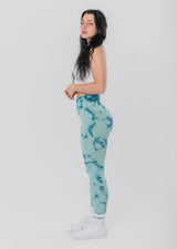 GALAXY scrunch leggings