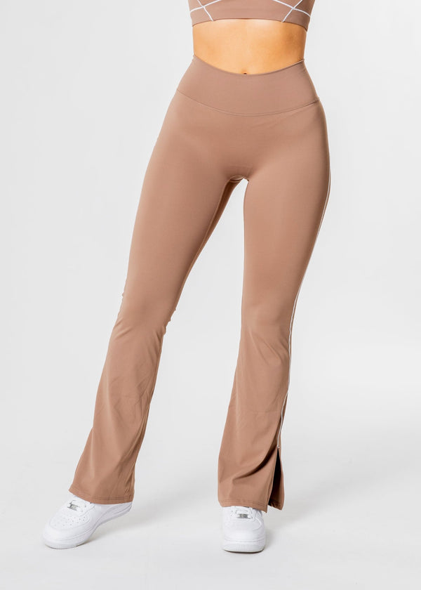 HARMONY Flared Leggings [VORBESTELLUNG]