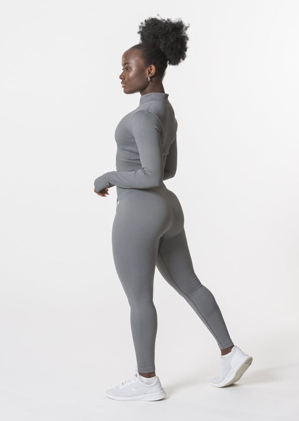 [LASTCHANCE] Ribbed WAVE Langarm Set