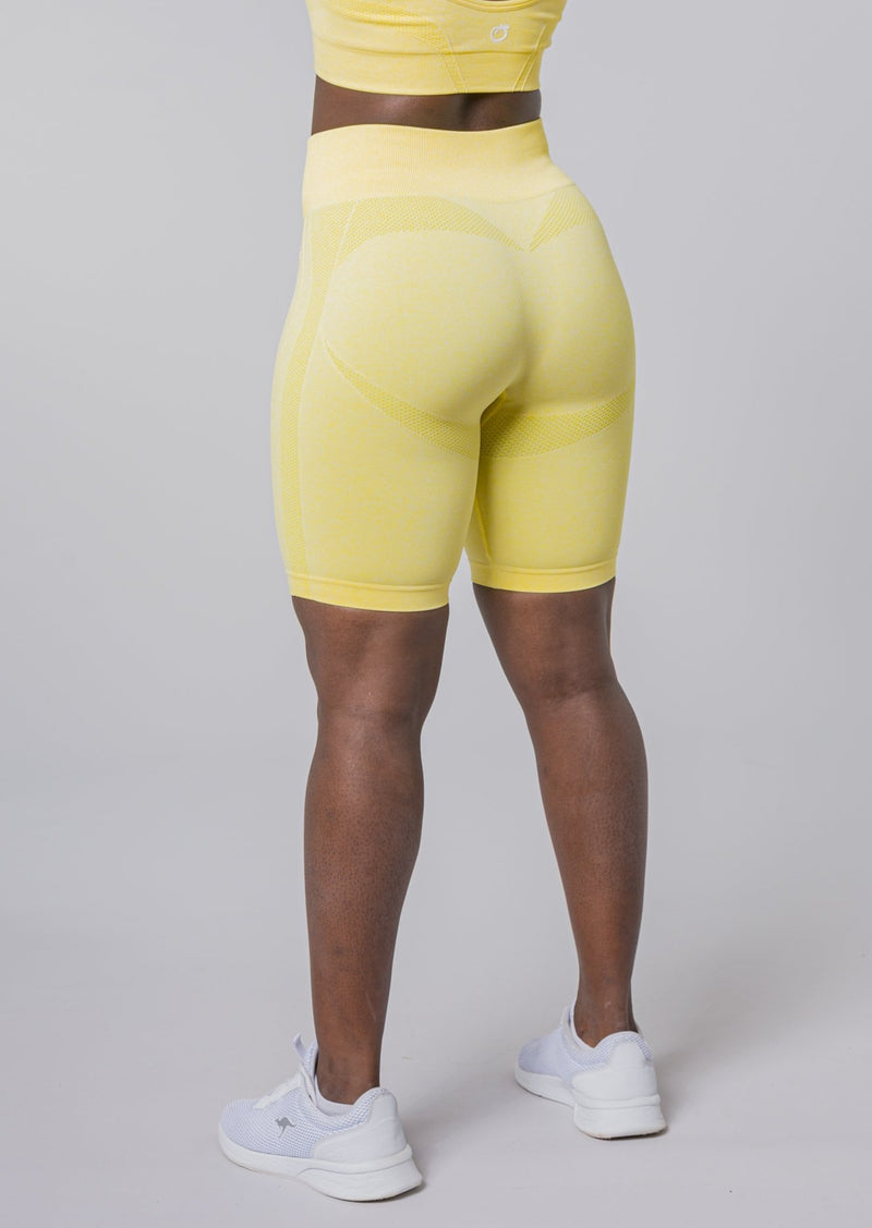 Curve Seamless Shorts