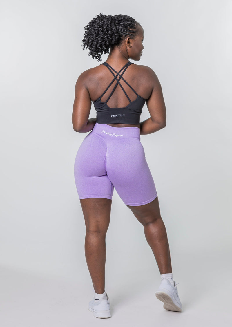 KYLIE Short sans couture à froufrous