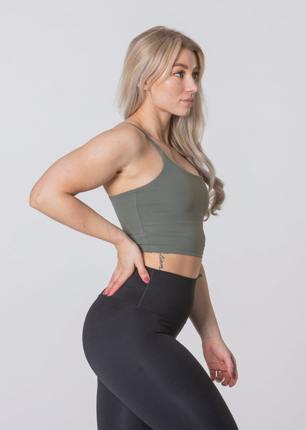 Everyday Top mit integrierten Pads