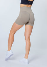 Short CURVE 2.0 Scrunch