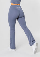 DYNAMIC Flared V-Waist Leggings