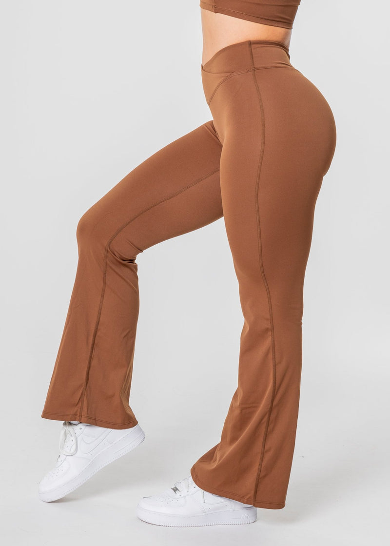 Legging évasé taille V THRIVE
