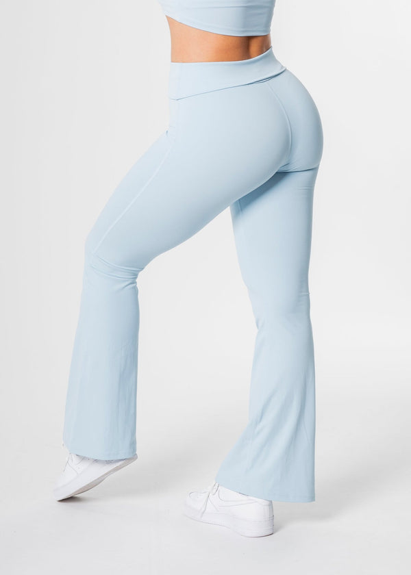 EUPHORIA Flared Leggings