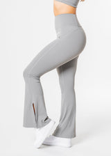 BLOOM Flared Leggings (NUR NOCH XL)