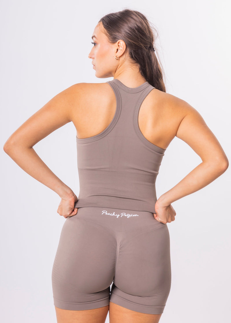 PURSUIT Top (mit integrierten Pads)