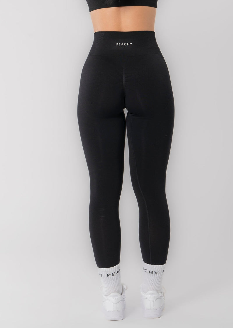Legging sans couture TRANSFORM (Couleur Noir PRÉCOMMANDE Délai de livraison environ 4 semaines)