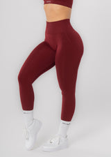 Legging sans couture TRANSFORM (Couleur Noir PRÉCOMMANDE Délai de livraison environ 4 semaines)