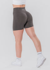 Focus Scrunch Shorts