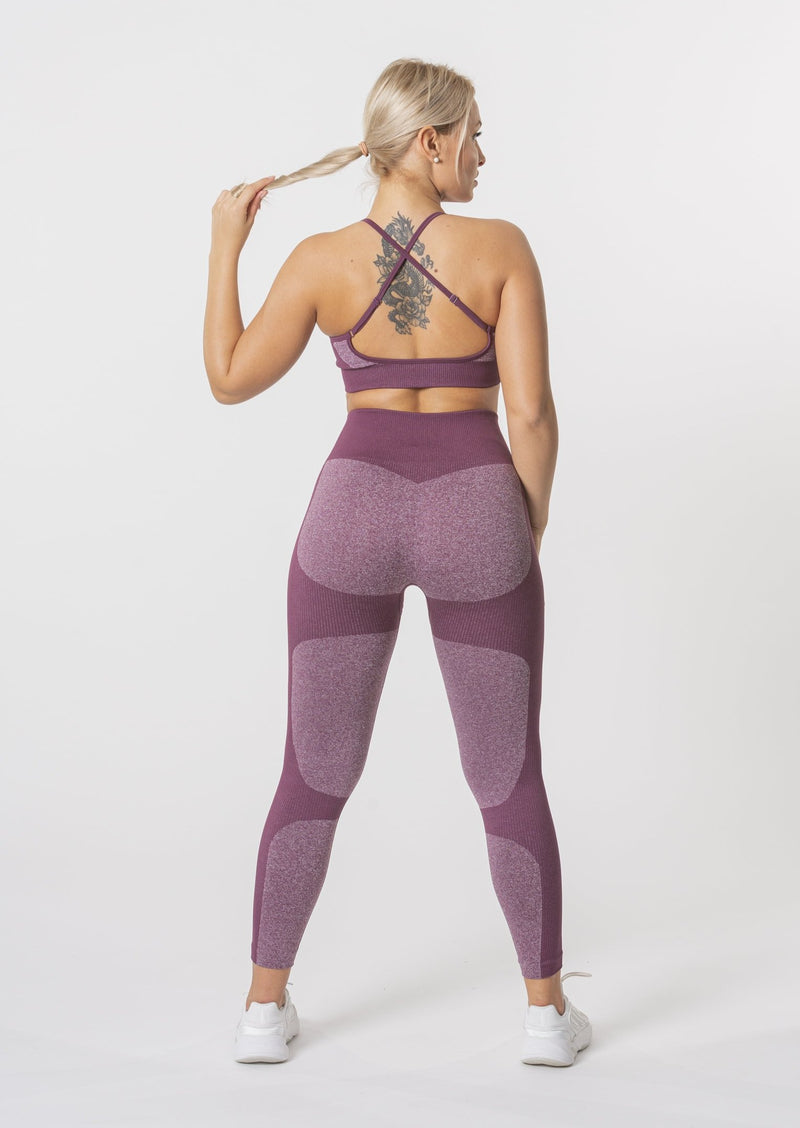 Kontour Seamless Set (Leggings und Sport-BH) [LASTCHANCE]