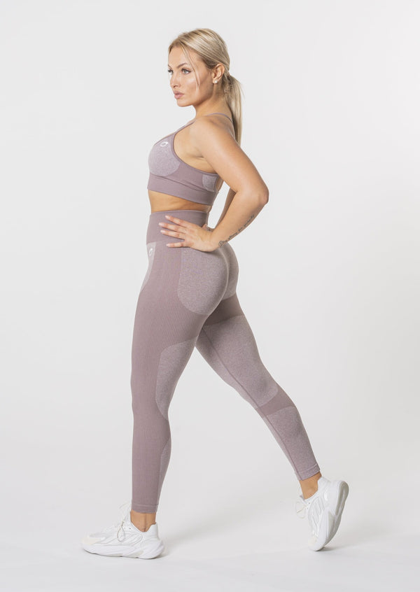 Kontour Seamless Set (Leggings und Sport-BH) [LASTCHANCE]